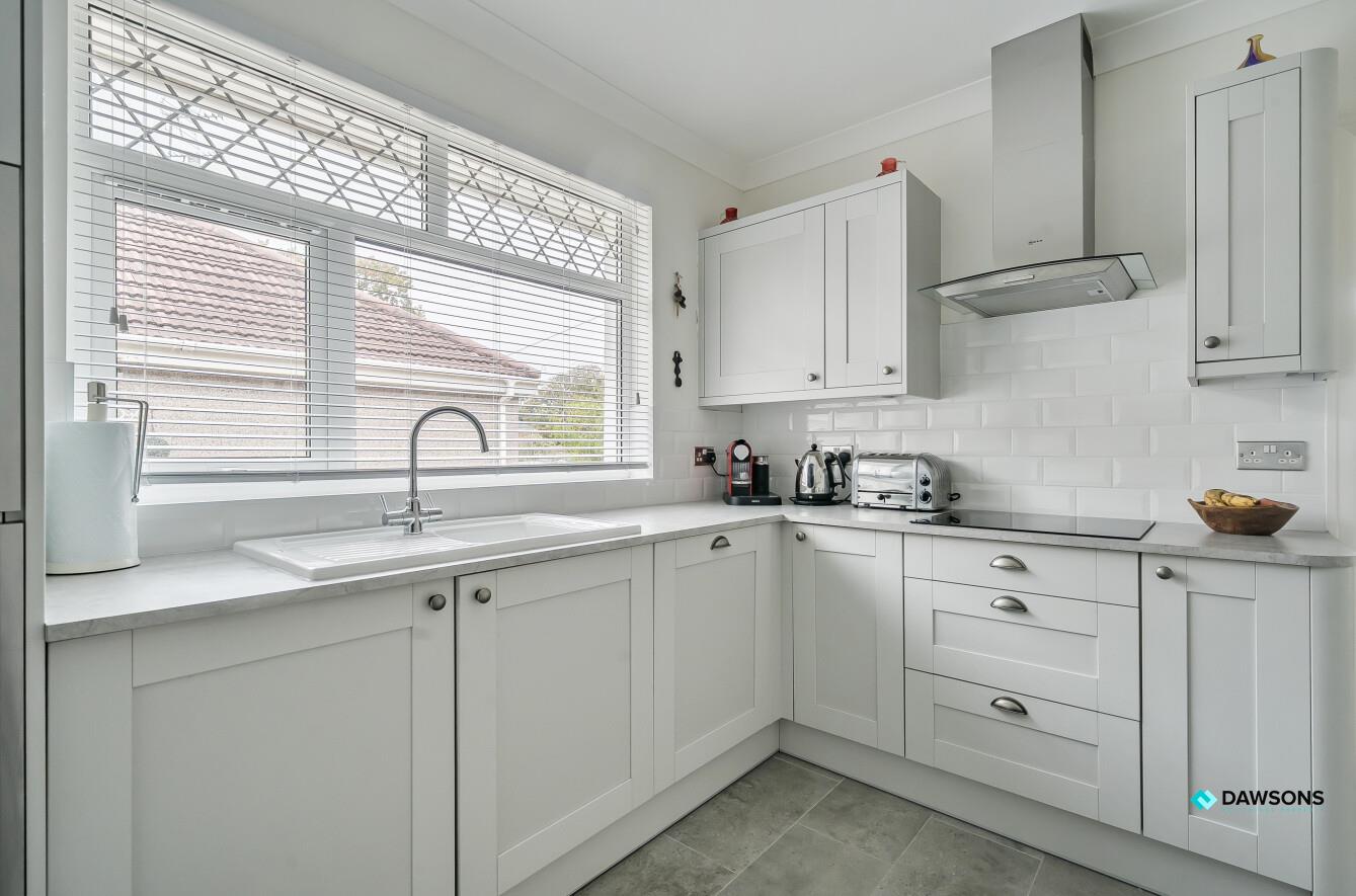 Moorland Avenue, Newton, Swansea, SA3 4UA
